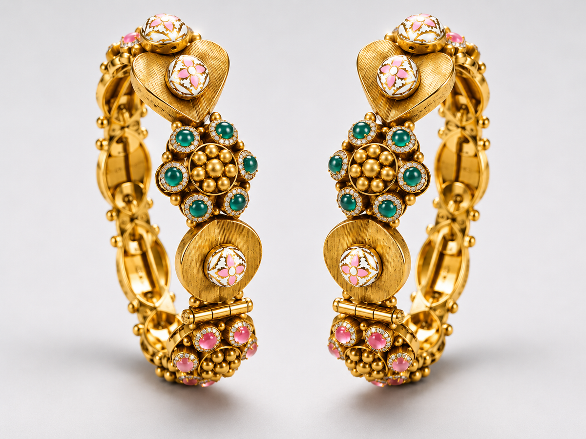 Lustrous Antique Gold Bangle Set